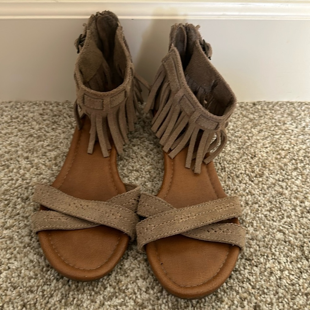 Minnetonka Leather Upper Sandals Size 7